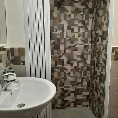 Oceania Guest house